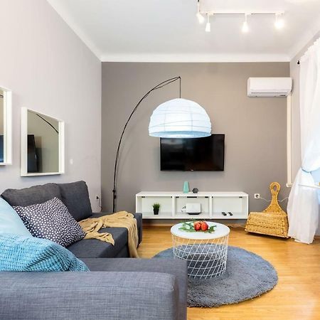 Apartment Dolac In Center Of Town Rijeka Dış mekan fotoğraf