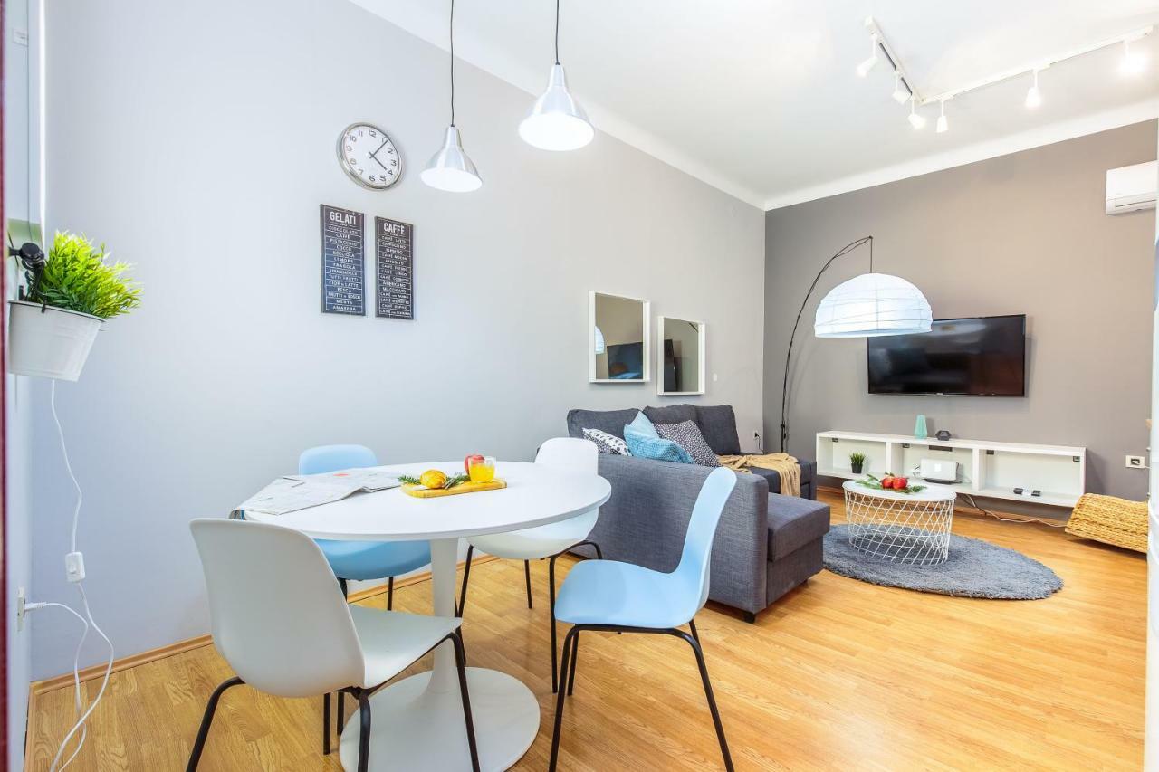 Apartment Dolac In Center Of Town Rijeka Dış mekan fotoğraf