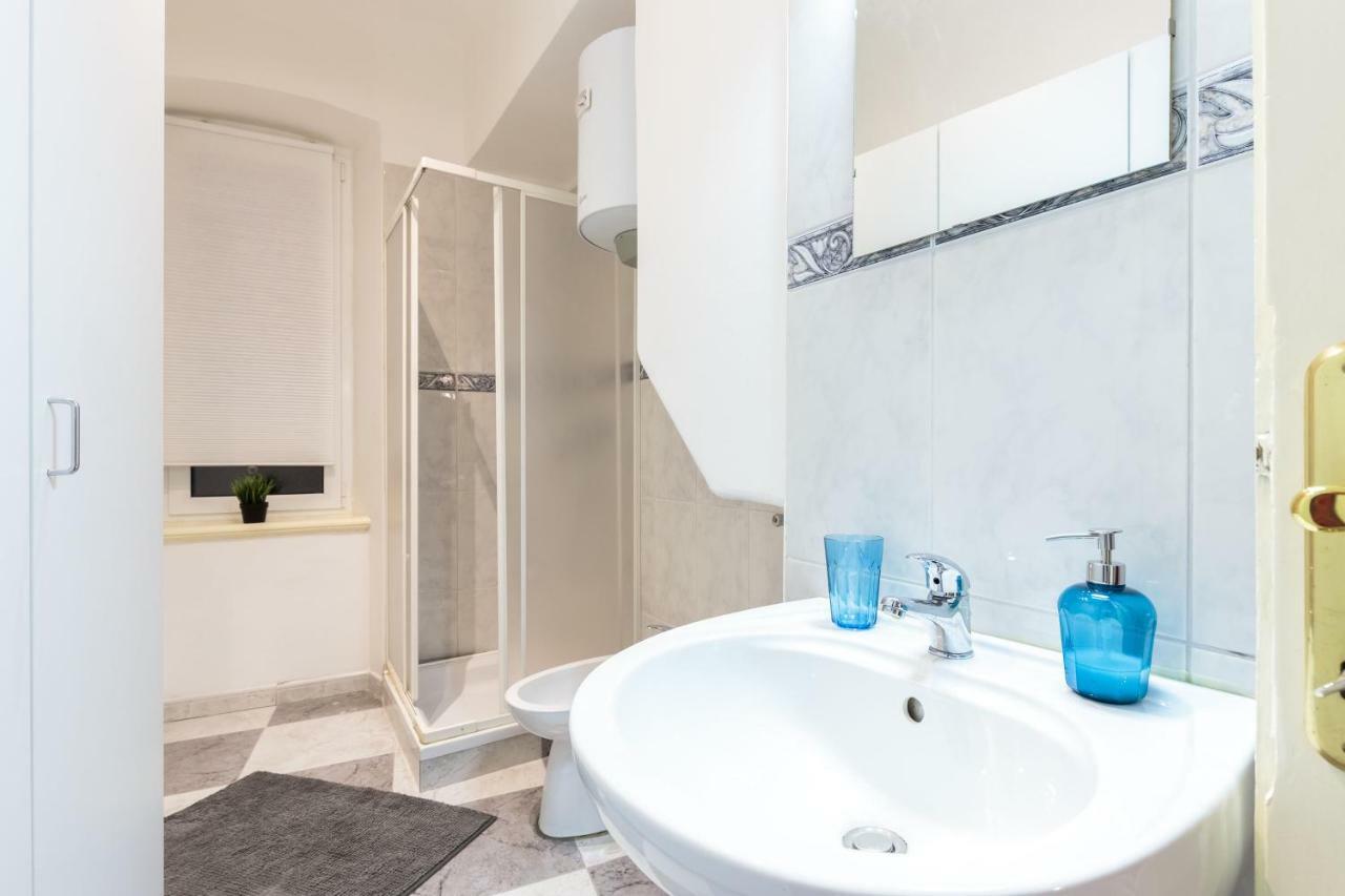 Apartment Dolac In Center Of Town Rijeka Dış mekan fotoğraf